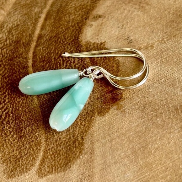 Handmade Jewelry - Green moonstone sterling silver handmade gemstone teardrop dangle earrings